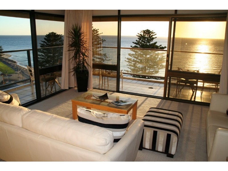 8A/19 South Esplanade, Glenelg SA 5045