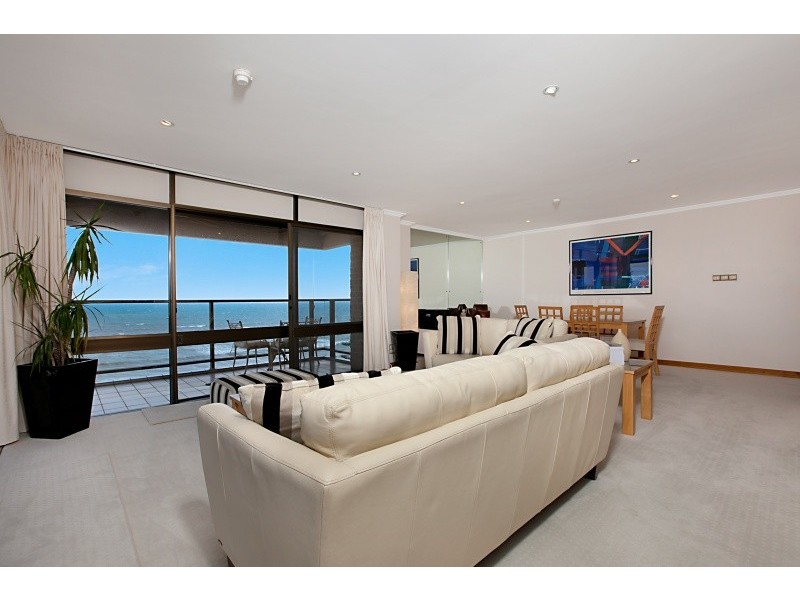 8A/19 South Esplanade, Glenelg SA 5045