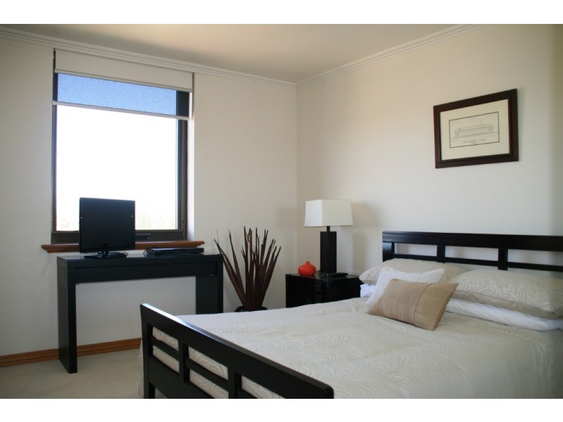 8A/19 South Esplanade, Glenelg SA 5045