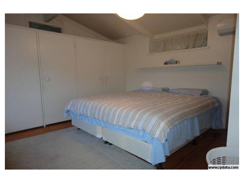 5 Karumba Place, West Lakes Shore SA 5020