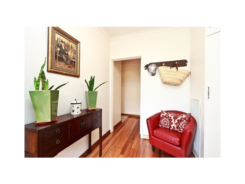 9 Vale Road, Hawthorndene SA 5051