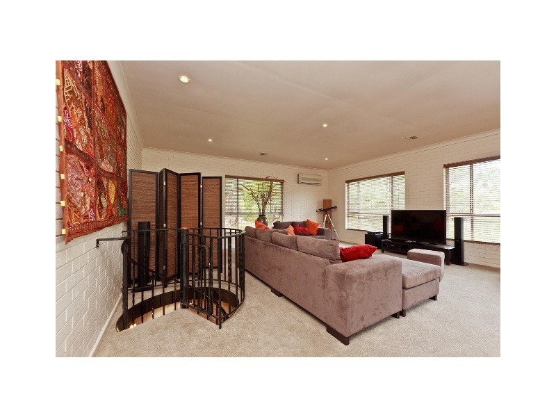 9 Vale Road, Hawthorndene SA 5051