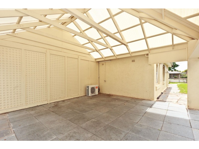 61 The Grove, Lower Mitcham SA 5062
