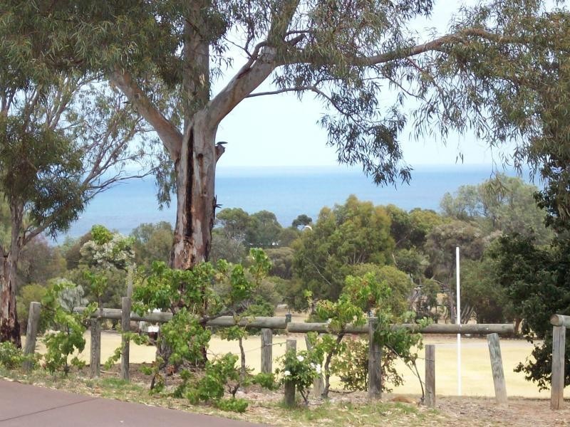 2 Pavana Court, Hallett Cove SA 5158