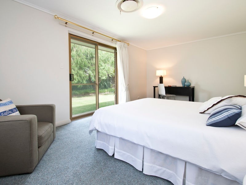 33 Shoreham Road, South Brighton SA 5048