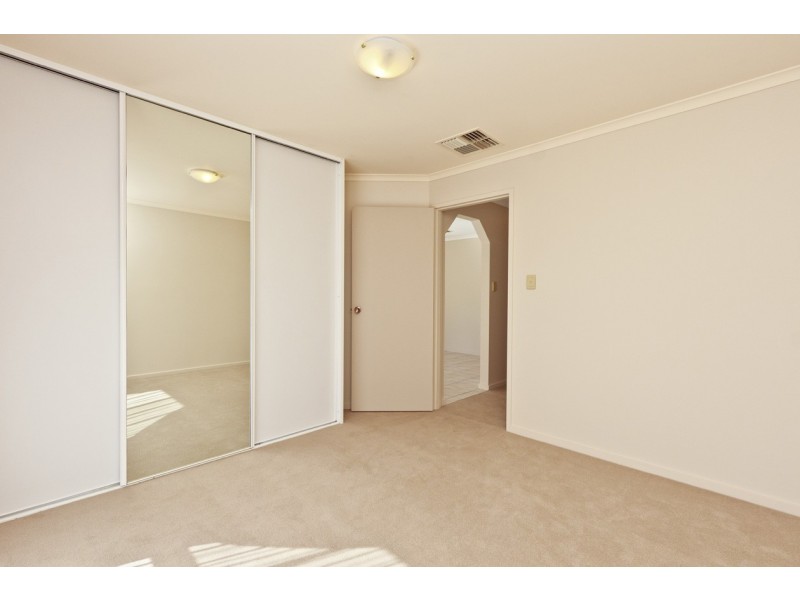 8 Sandpiper Avenue, Seaford Rise SA 5169