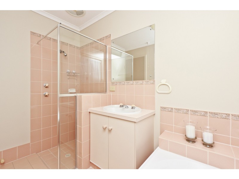 8 Sandpiper Avenue, Seaford Rise SA 5169