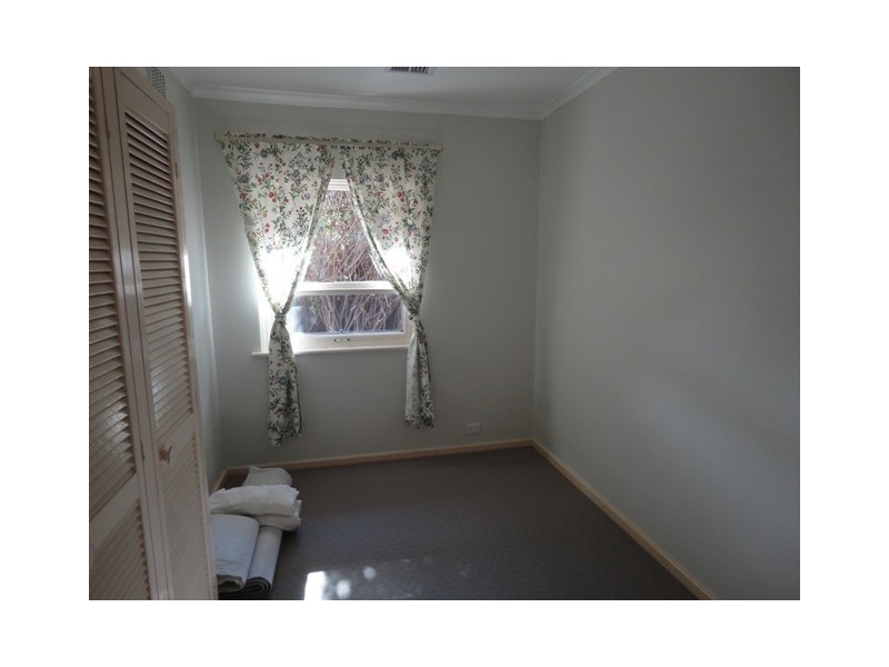 10 Raymond Avenue, North Plympton SA 5037