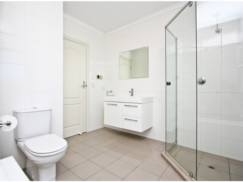 1 Bridge Street, Glenelg North SA 5045