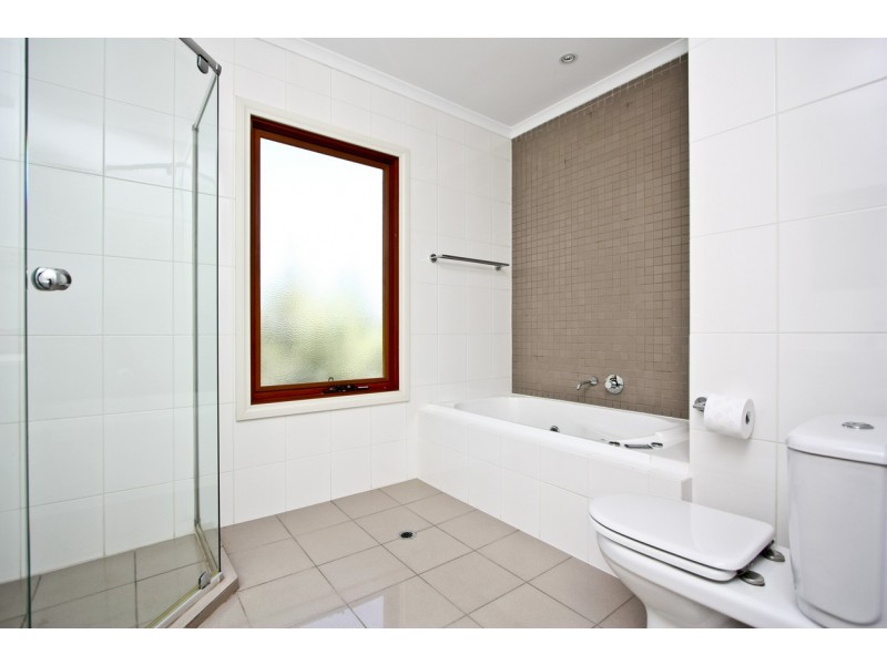 1 Bridge Street, Glenelg North SA 5045