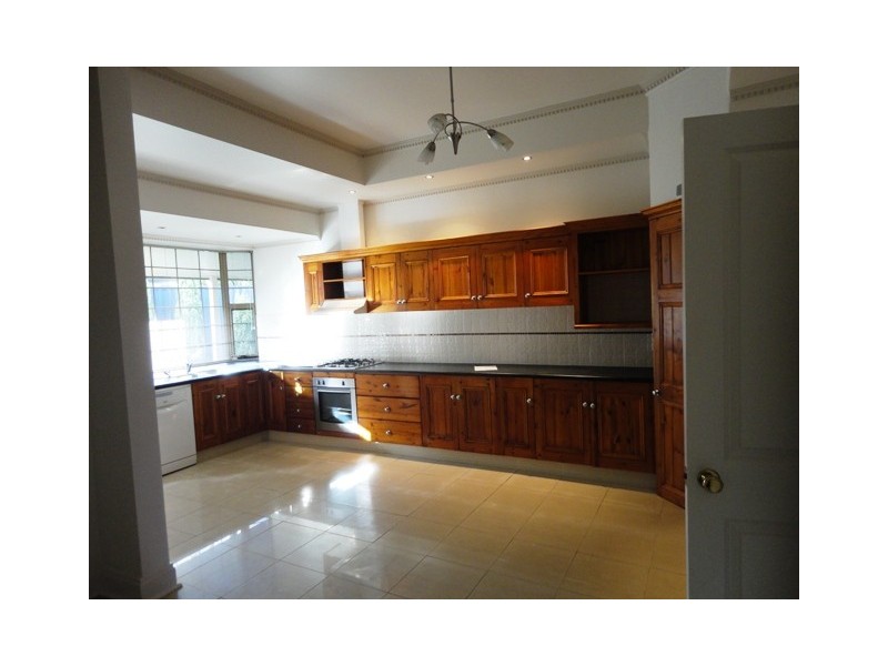 315 Tapleys Hill Road, Seaton SA 5023