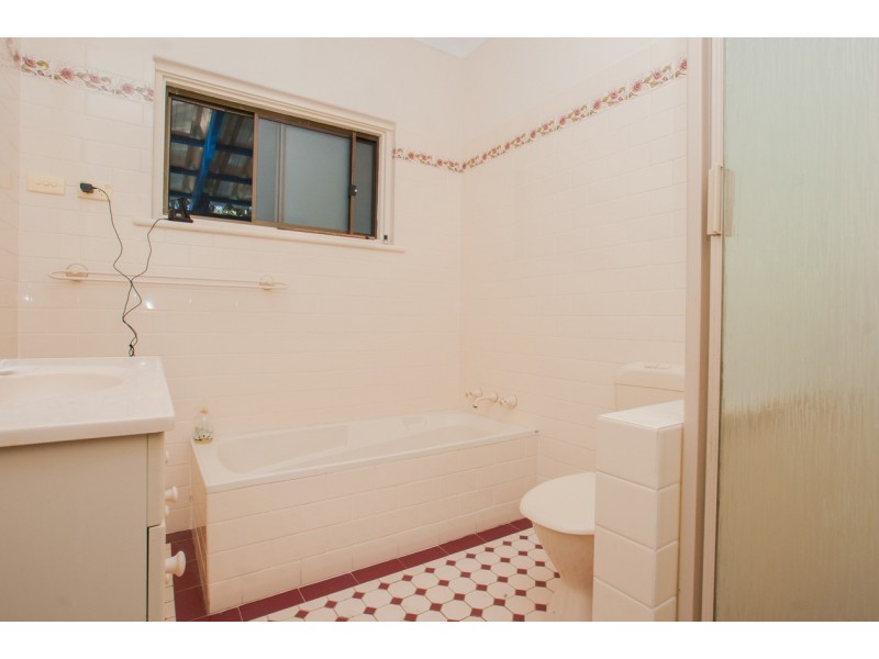 11a Creighton Avenue, Morphett Vale SA 5162