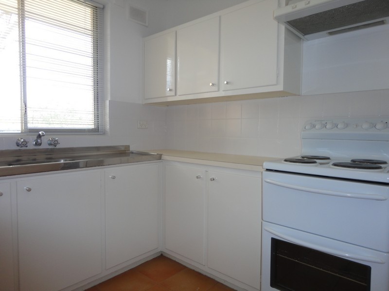 5/21 Laught Avenue, Black Forest SA 5035