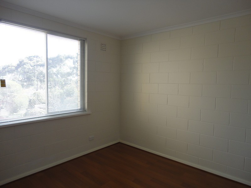 5/21 Laught Avenue, Black Forest SA 5035