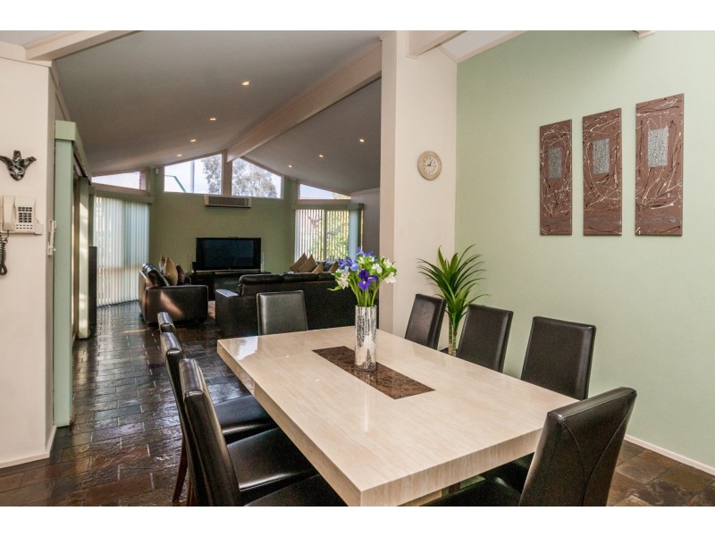 3 Antigua Grove, West Lakes SA 5021