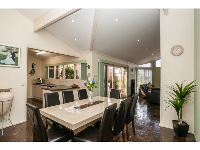 3 Antigua Grove, West Lakes SA 5021