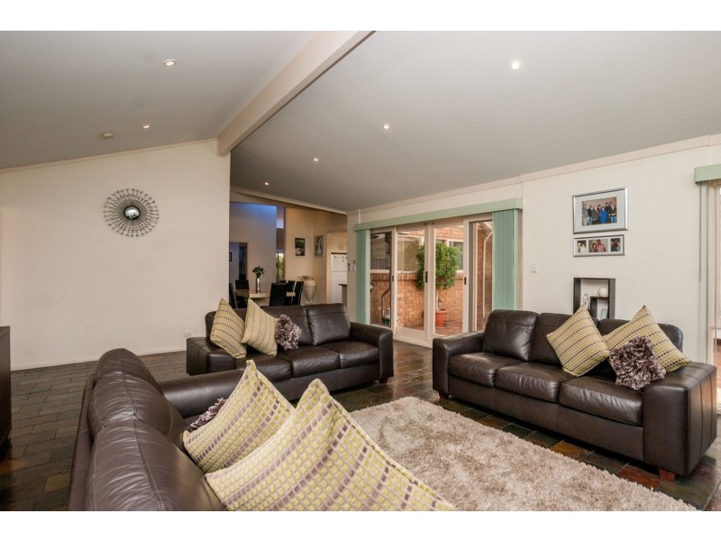 3 Antigua Grove, West Lakes SA 5021