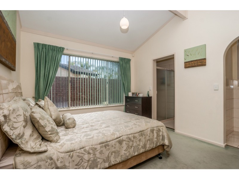 3 Antigua Grove, West Lakes SA 5021