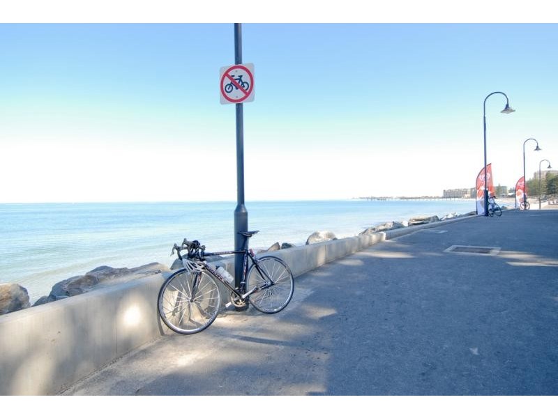 Unit 11/3 Broadway, Glenelg South SA 5045