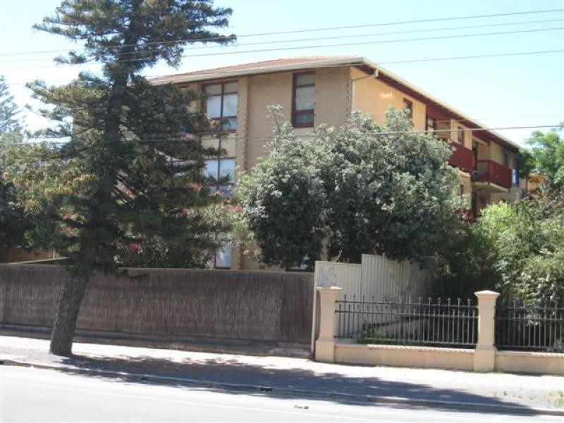 Unit 11/3 Broadway, Glenelg South SA 5045