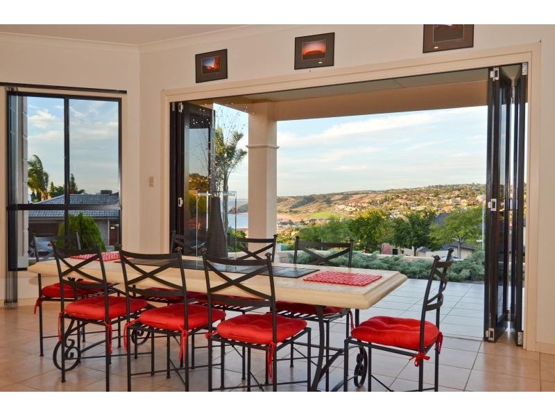 35 Cormorant Drive, Hallett Cove SA 5158