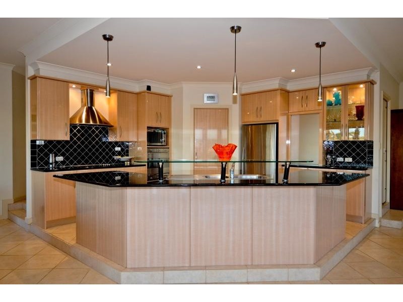 35 Cormorant Drive, Hallett Cove SA 5158