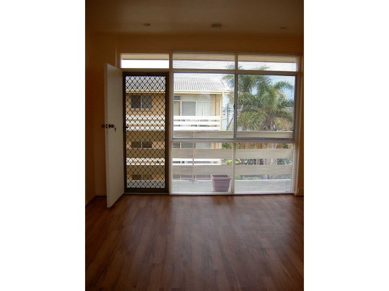 9/50 Adelphi Terrace, Glenelg North SA 5045