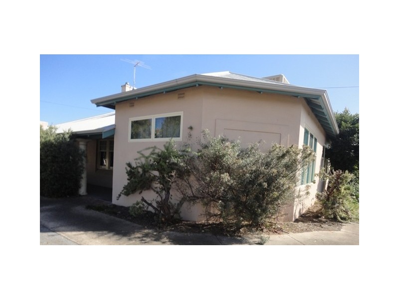 33 Ruthven Street, Glandore SA 5037