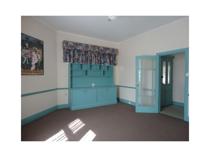 33 Ruthven Street, Glandore SA 5037