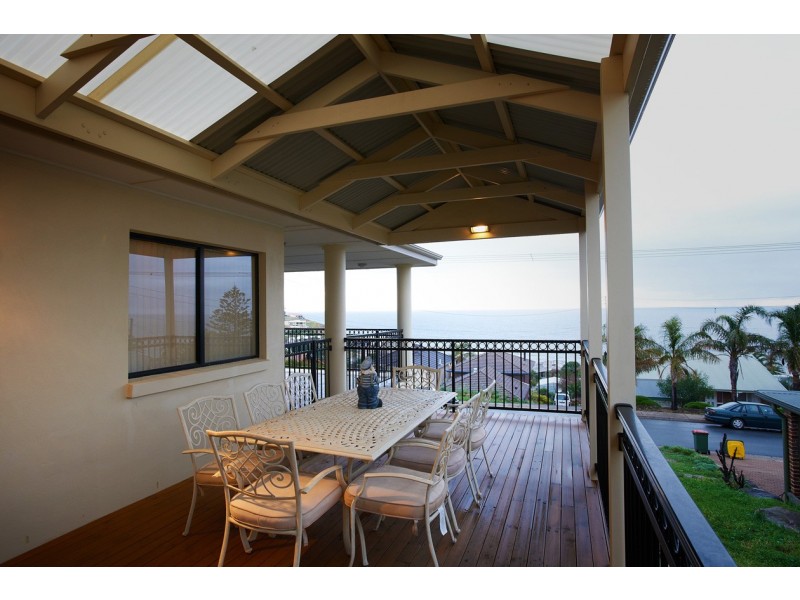 12 Seaview Avenue, Hallett Cove SA 5158