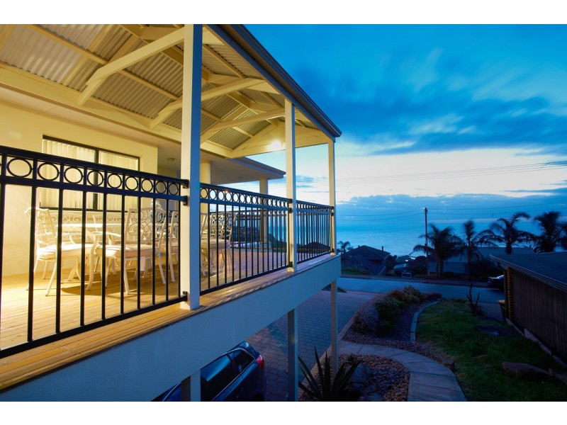 12 Seaview Avenue, Hallett Cove SA 5158