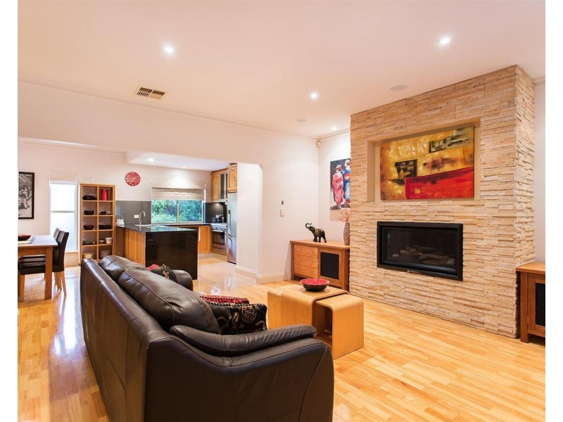 2A Clovelly Avenue, Glenelg North SA 5045