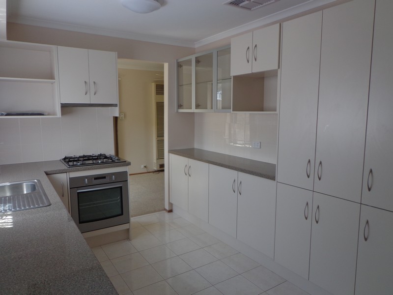 31 Nash Crescent, Morphett Vale SA 5162
