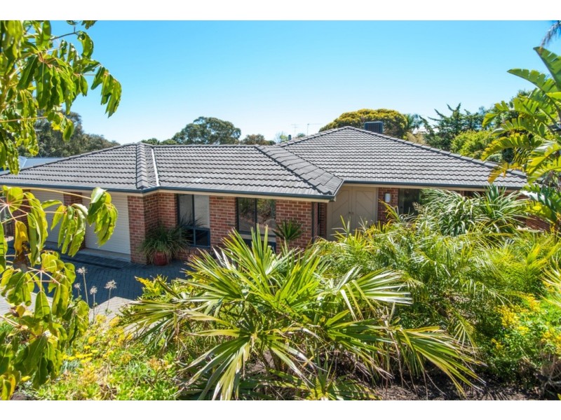 4 Egret Court, Hallett Cove SA 5158
