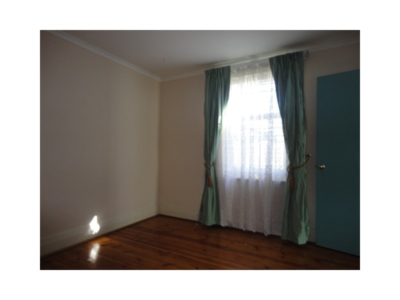 33 Ruthven Street, Glandore SA 5037