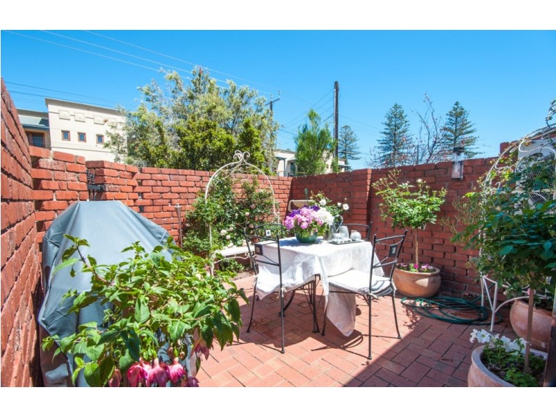 2/37 High Street, Glenelg SA 5045