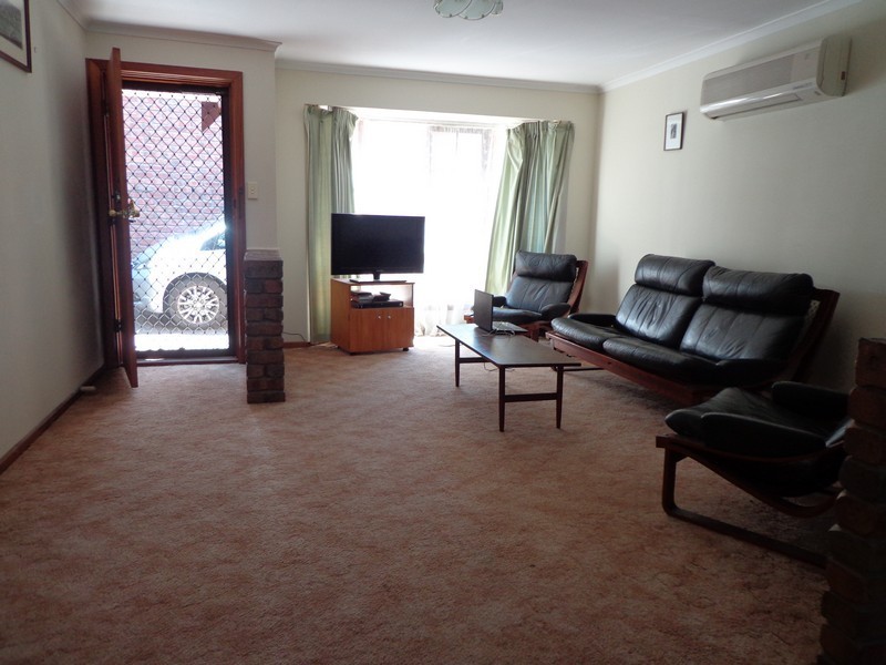 3/4 Simon Court, Aberfoyle Park SA 5159