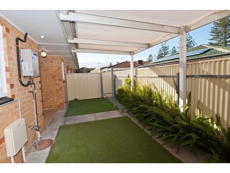 Unit 2/10 Third Avenue, Glenelg East SA 5045