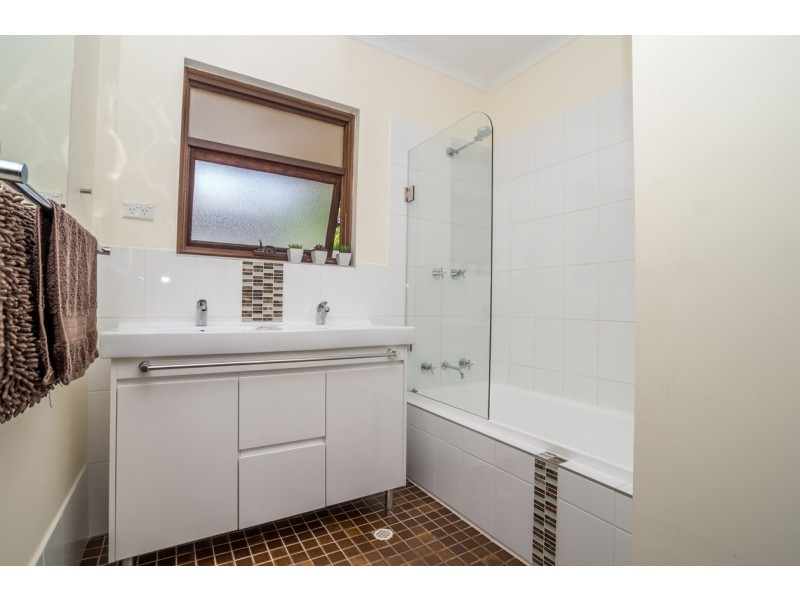 66 Windebanks Road, Happy Valley SA 5159