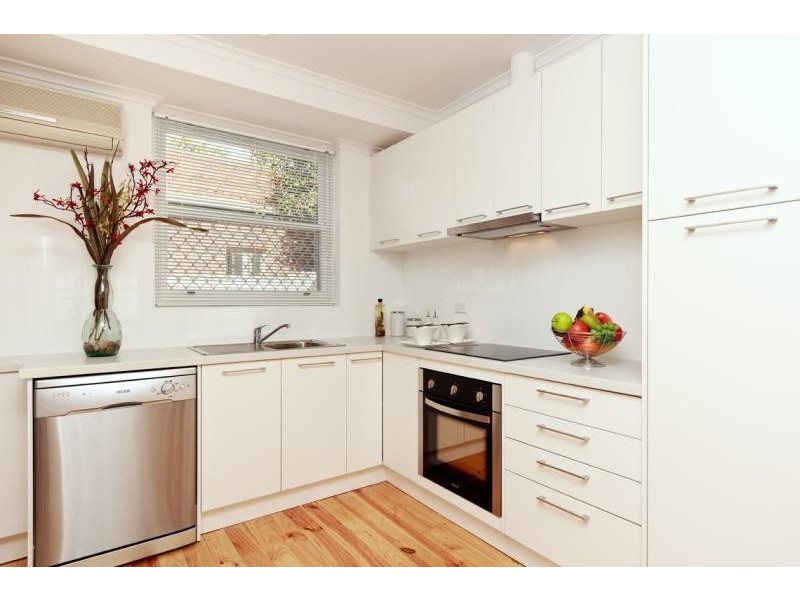 Unit 2/3 Brooklyn Avenue, Glenelg North SA 5045