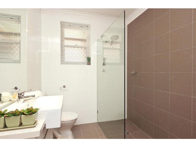 Unit 2/3 Brooklyn Avenue, Glenelg North SA 5045