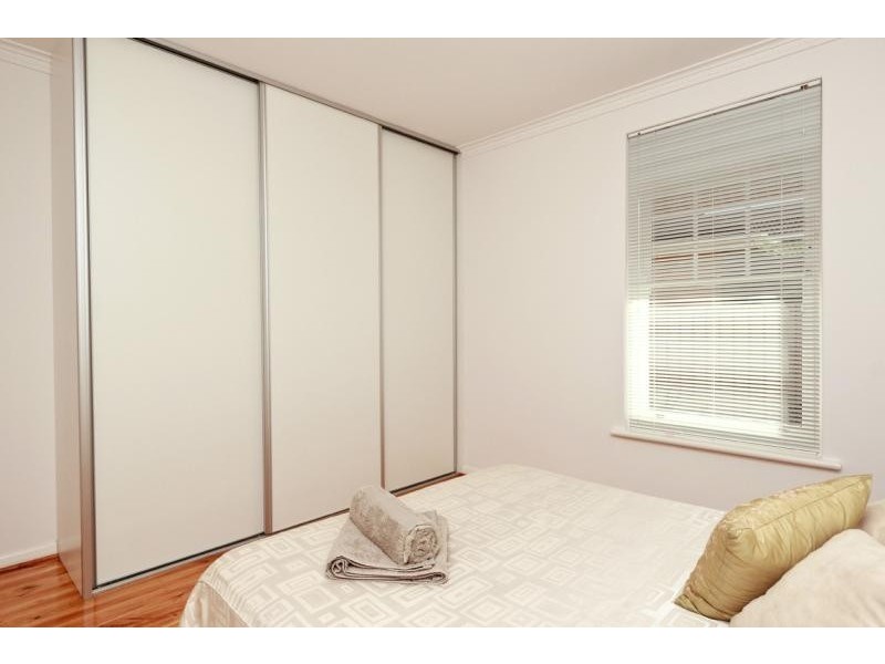 Unit 2/3 Brooklyn Avenue, Glenelg North SA 5045