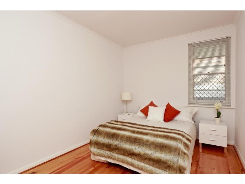 Unit 2/3 Brooklyn Avenue, Glenelg North SA 5045