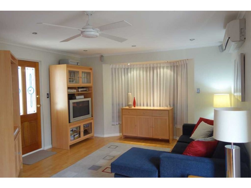 10 Kentwood Rd, Morphett Vale SA 5162