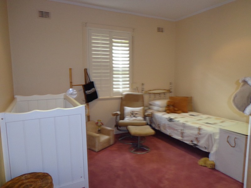 24 Stuart Road, South Plympton SA 5038