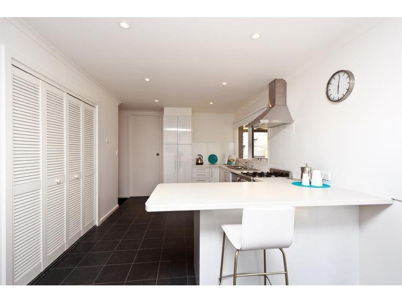 4 Jersey Road, Happy Valley SA 5159