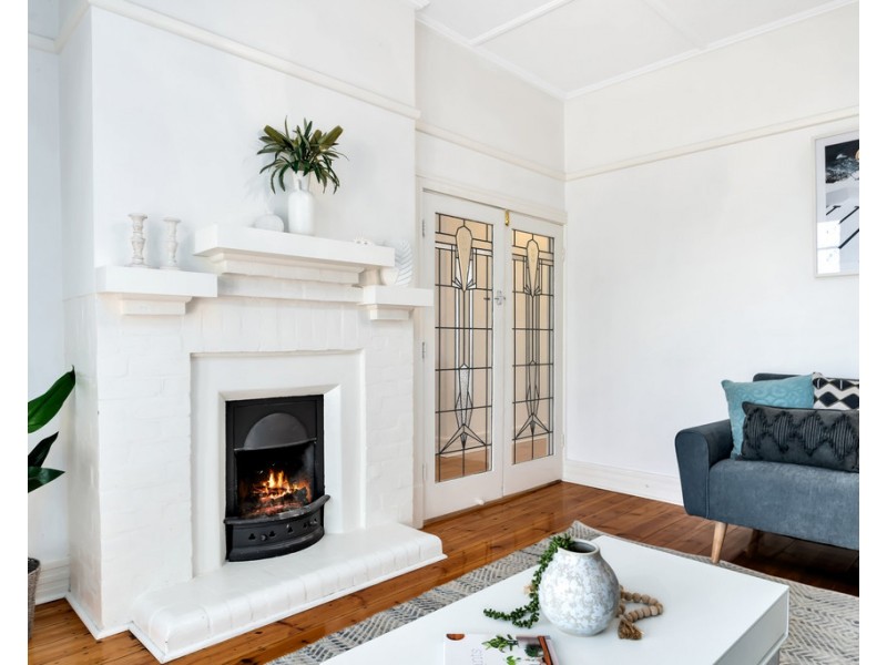 6 Rugless Terrace, Glenelg East SA 5045