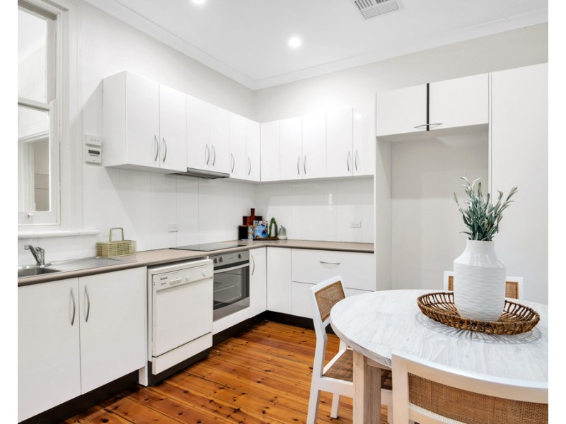 6 Rugless Terrace, Glenelg East SA 5045