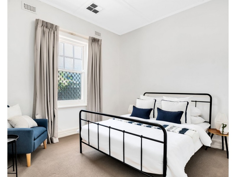 6 Rugless Terrace, Glenelg East SA 5045