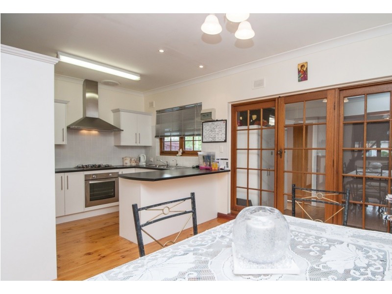 2/96 Sturt Road, Warradale SA 5046